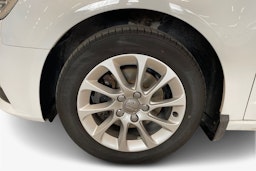 valkoinen Audi A3 2014 kuva 11.