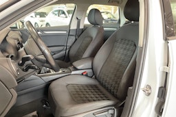 valkoinen Audi A3 2014 kuva 14.