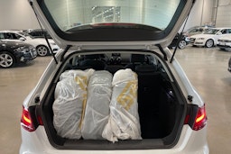 valkoinen Audi A3 2014 kuva 34.