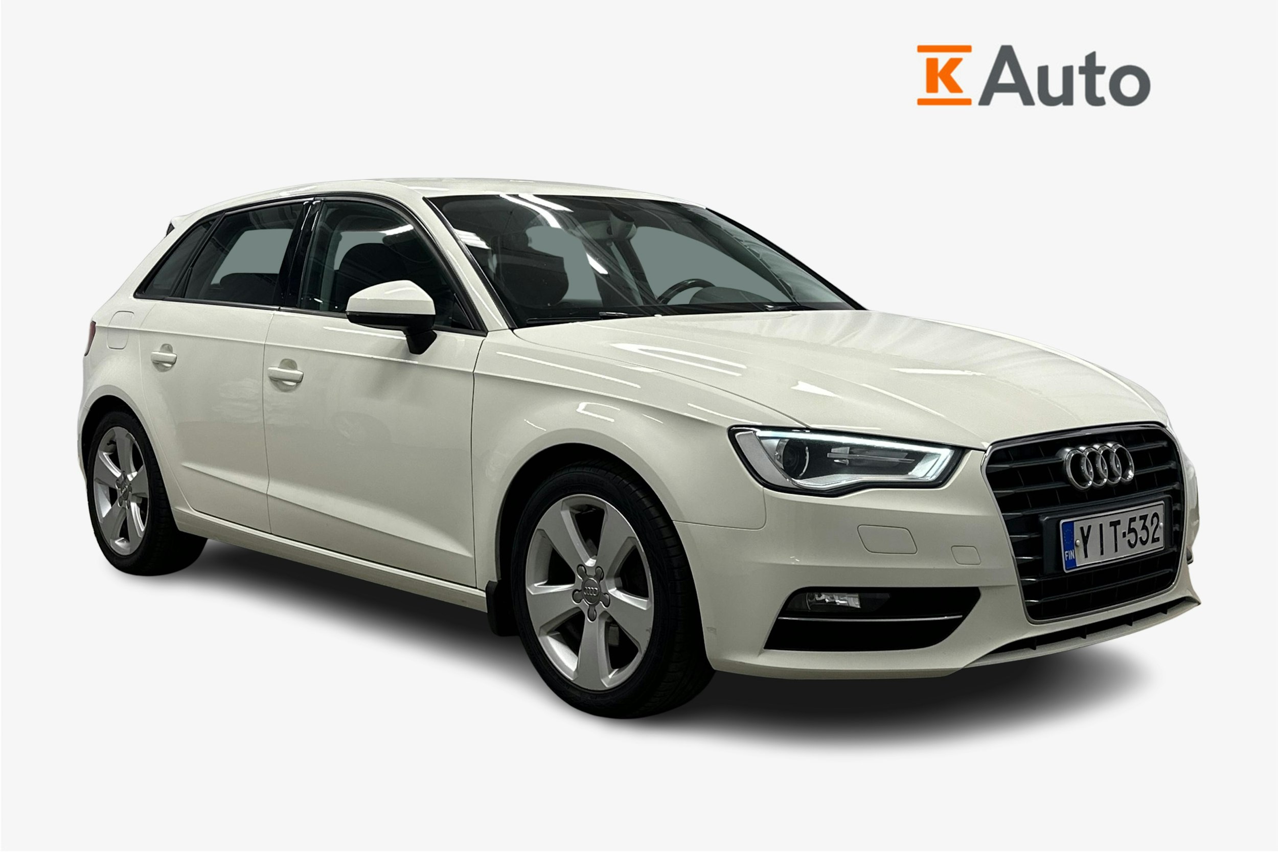 valkoinen Audi A3 2014 kuva 2.