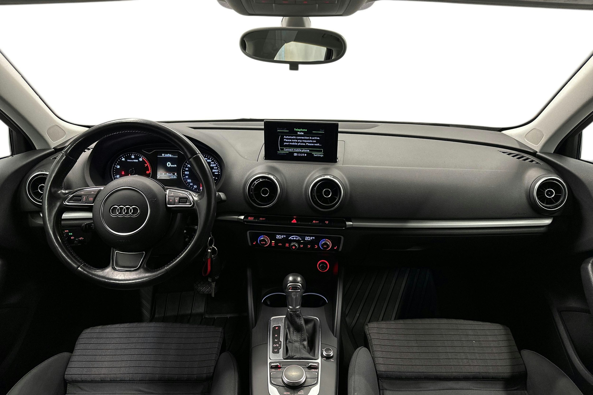 valkoinen Audi A3 2014 kuva 10.