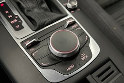valkoinen Audi A3 2014 kuva 26.