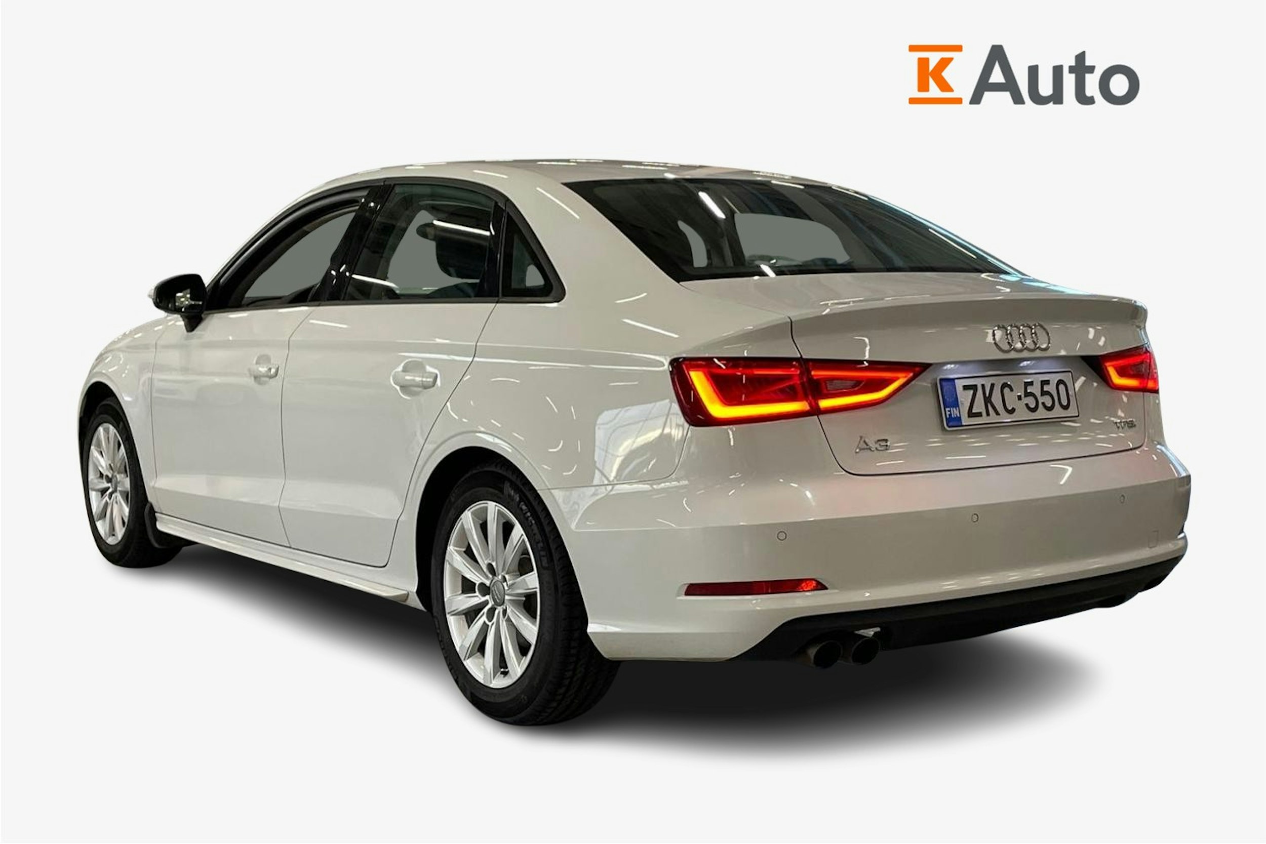 valkoinen Audi A3 2014 kuva 2.