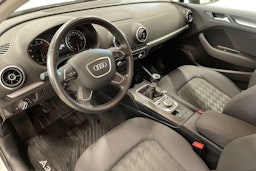 valkoinen Audi A3 2014 kuva 6.