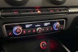 valkoinen Audi A3 2014 kuva 16.