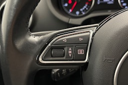 valkoinen Audi A3 2014 kuva 16.