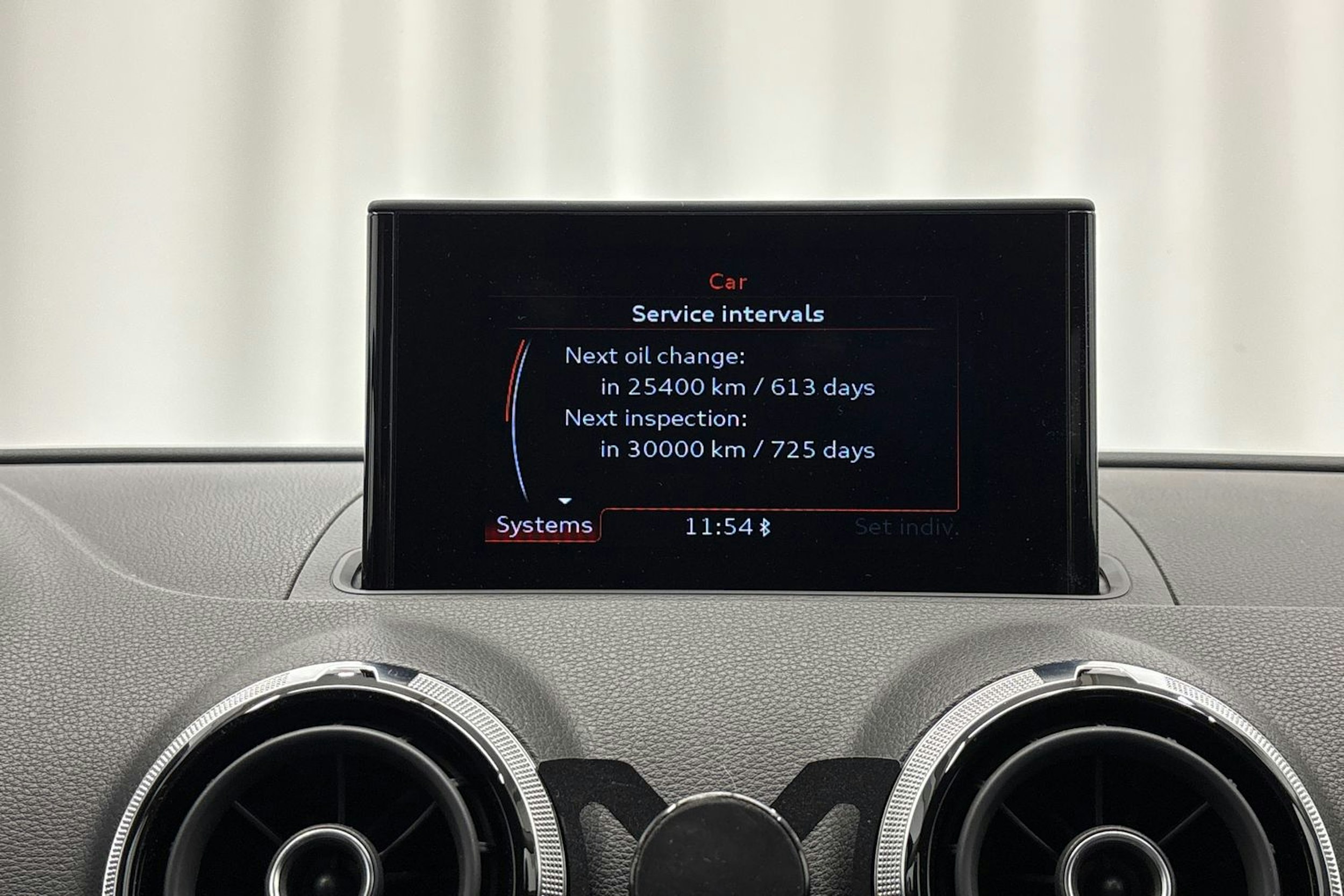 valkoinen Audi A3 2014 kuva 21.