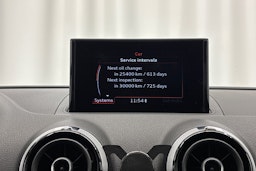 valkoinen Audi A3 2014 kuva 21.