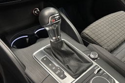 valkoinen Audi A3 2014 kuva 22.