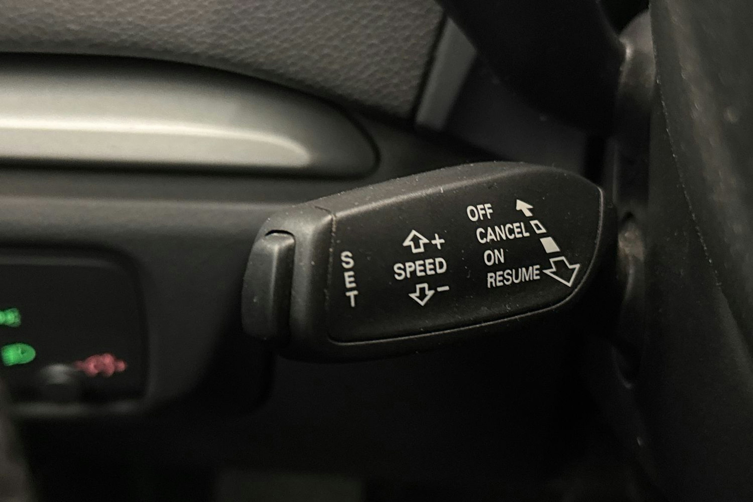 Valkoinen Audi A3 2014 kuva 16.