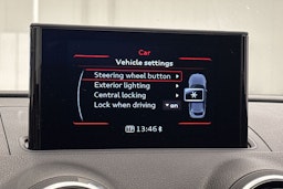 Valkoinen Audi A3 2014 kuva 31.