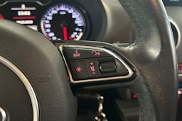 punainen Audi A3 2015 kuva 16.