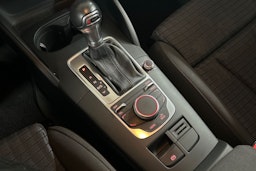 punainen Audi A3 2015 kuva 19.