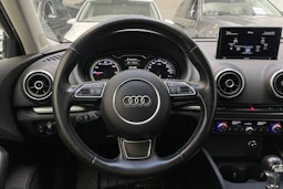 musta Audi A3 2015 kuva 22.