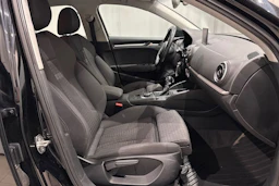 musta Audi A3 2015 kuva 13.