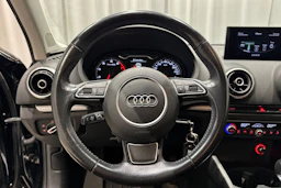 musta Audi A3 2015 kuva 14.