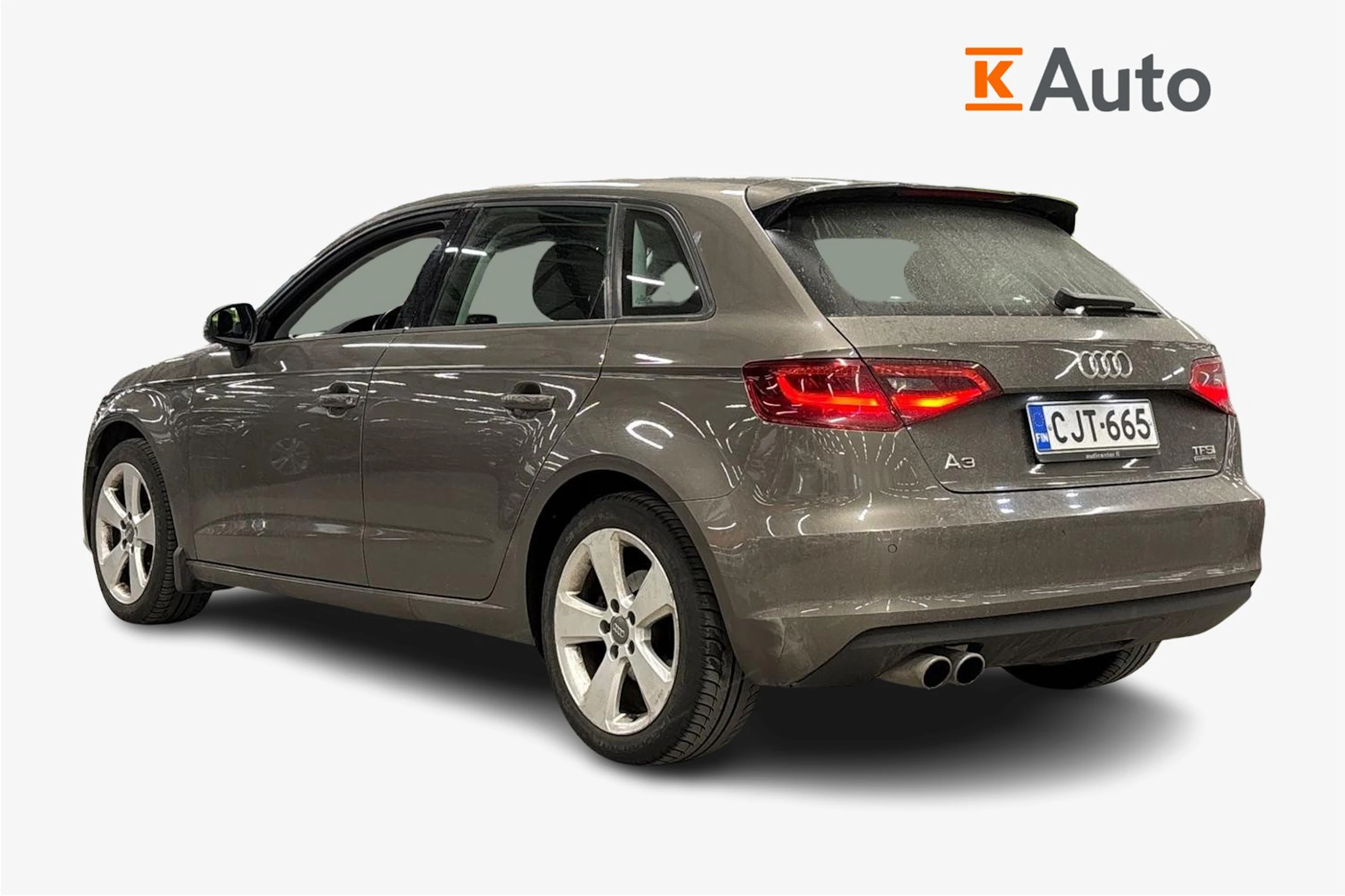 harmaa Audi A3 2015 kuva 2.
