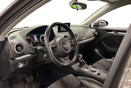 harmaa Audi A3 2015 kuva 3.