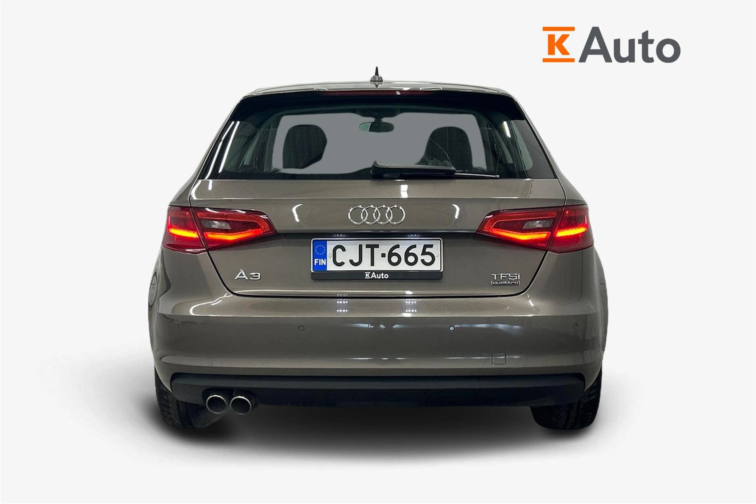 harmaa Audi A3 2015 kuva 4.