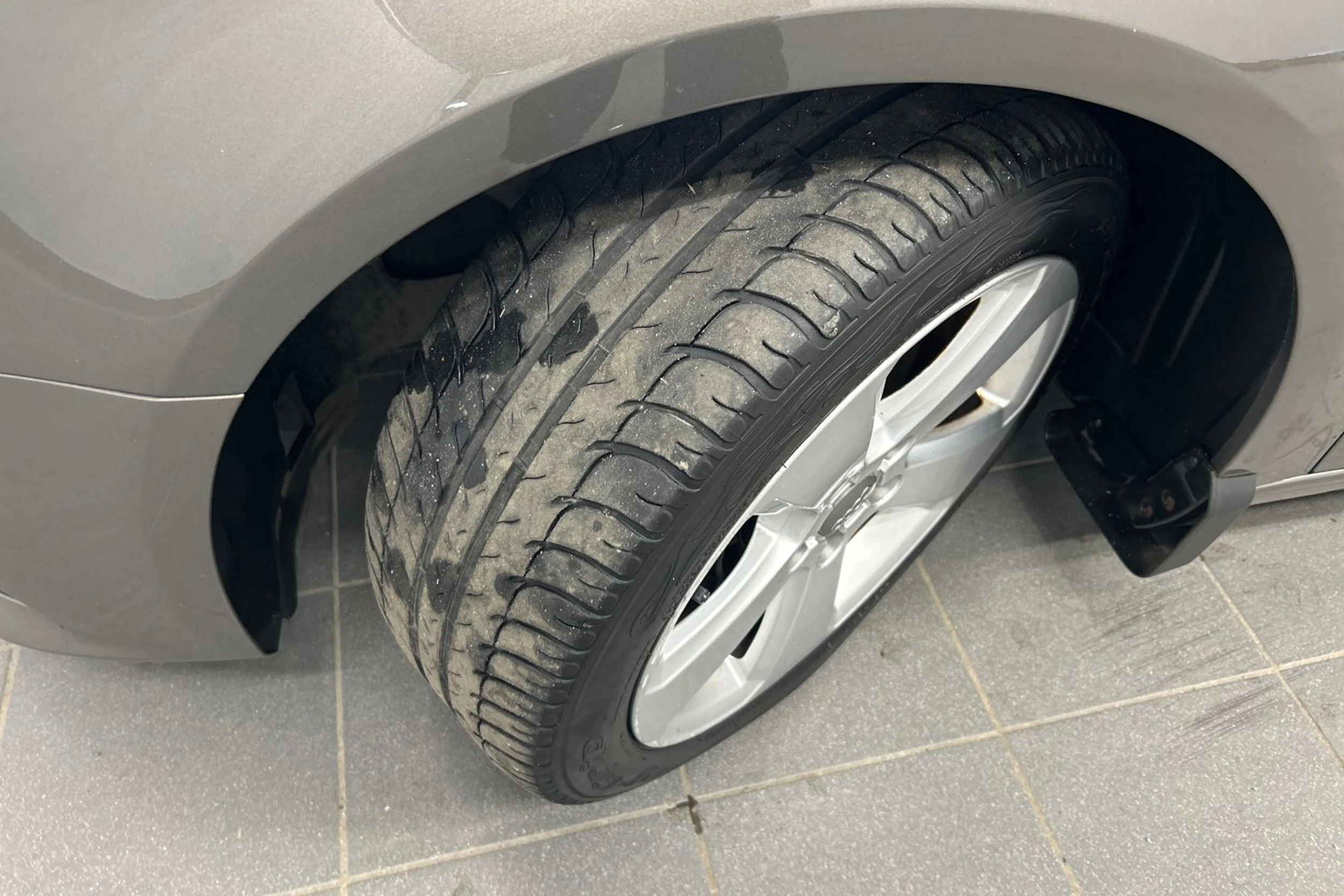 harmaa Audi A3 2015 kuva 13.