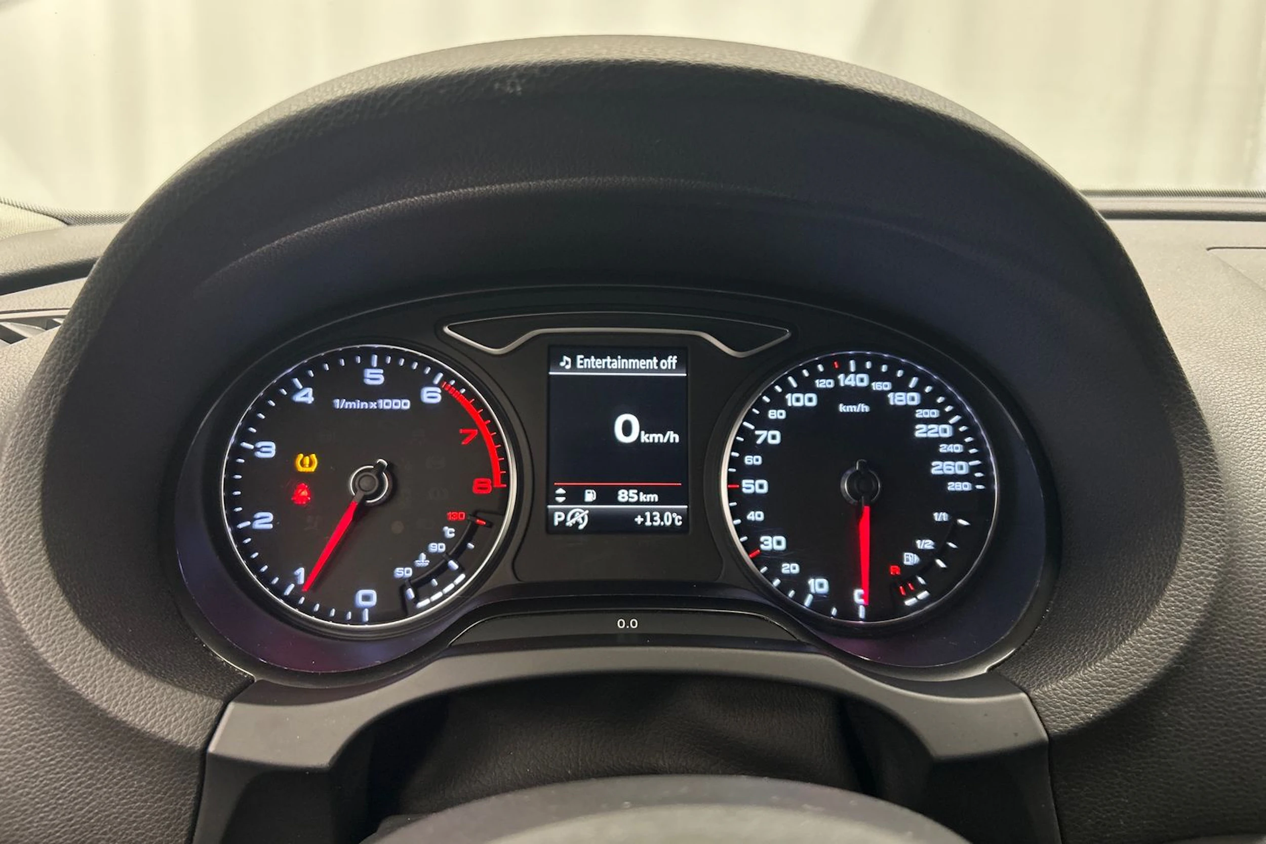 harmaa Audi A3 2015 kuva 20.