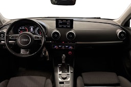 valkoinen Audi A3 2015 kuva 9.