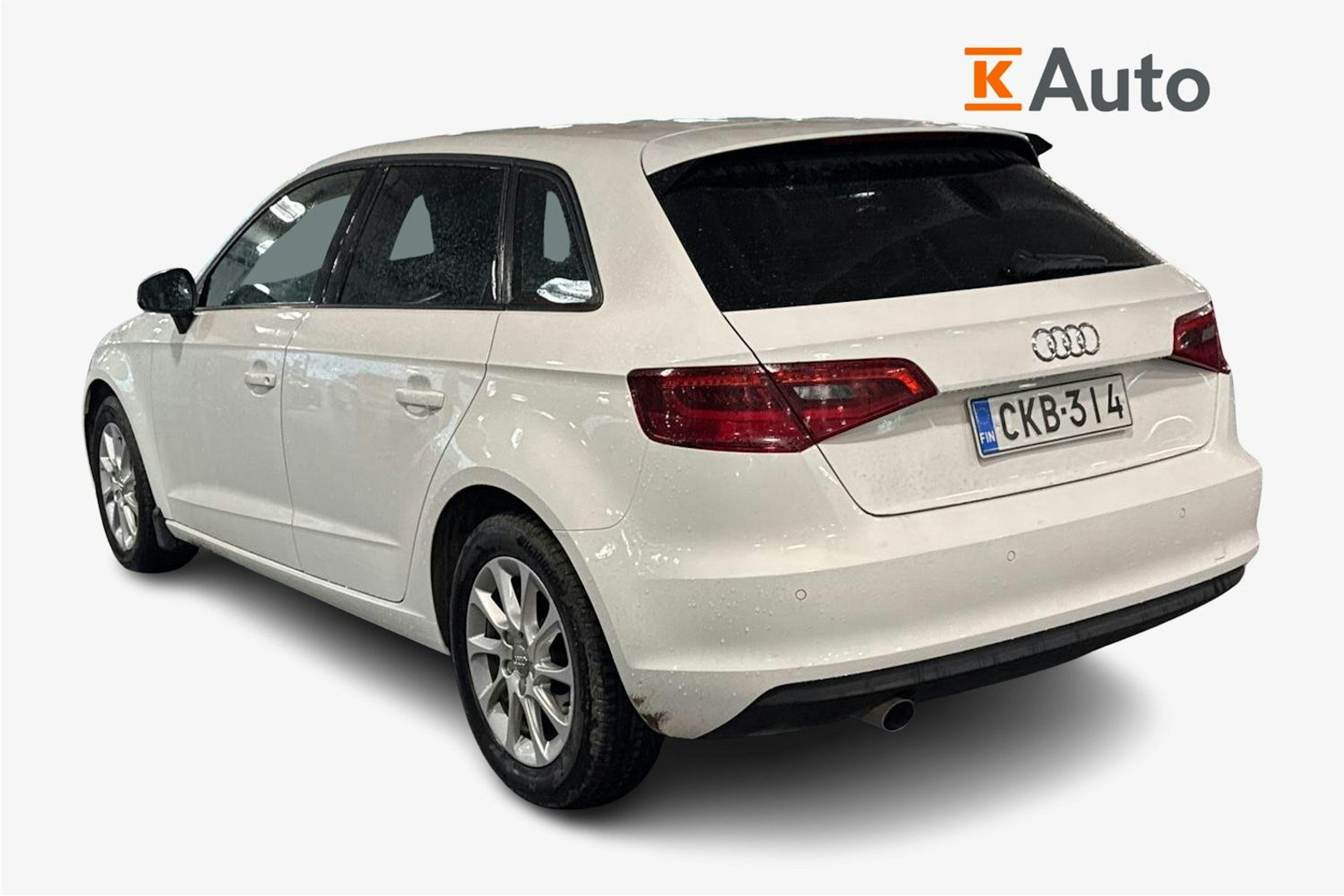 valkoinen Audi A3 2015 kuva 2.