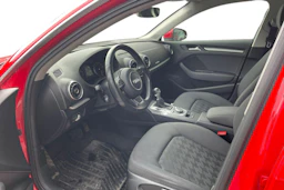 Punainen Audi A3 2016 kuva 3.