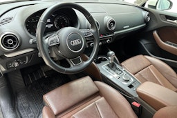 valkoinen Audi A3 2015 kuva 6.