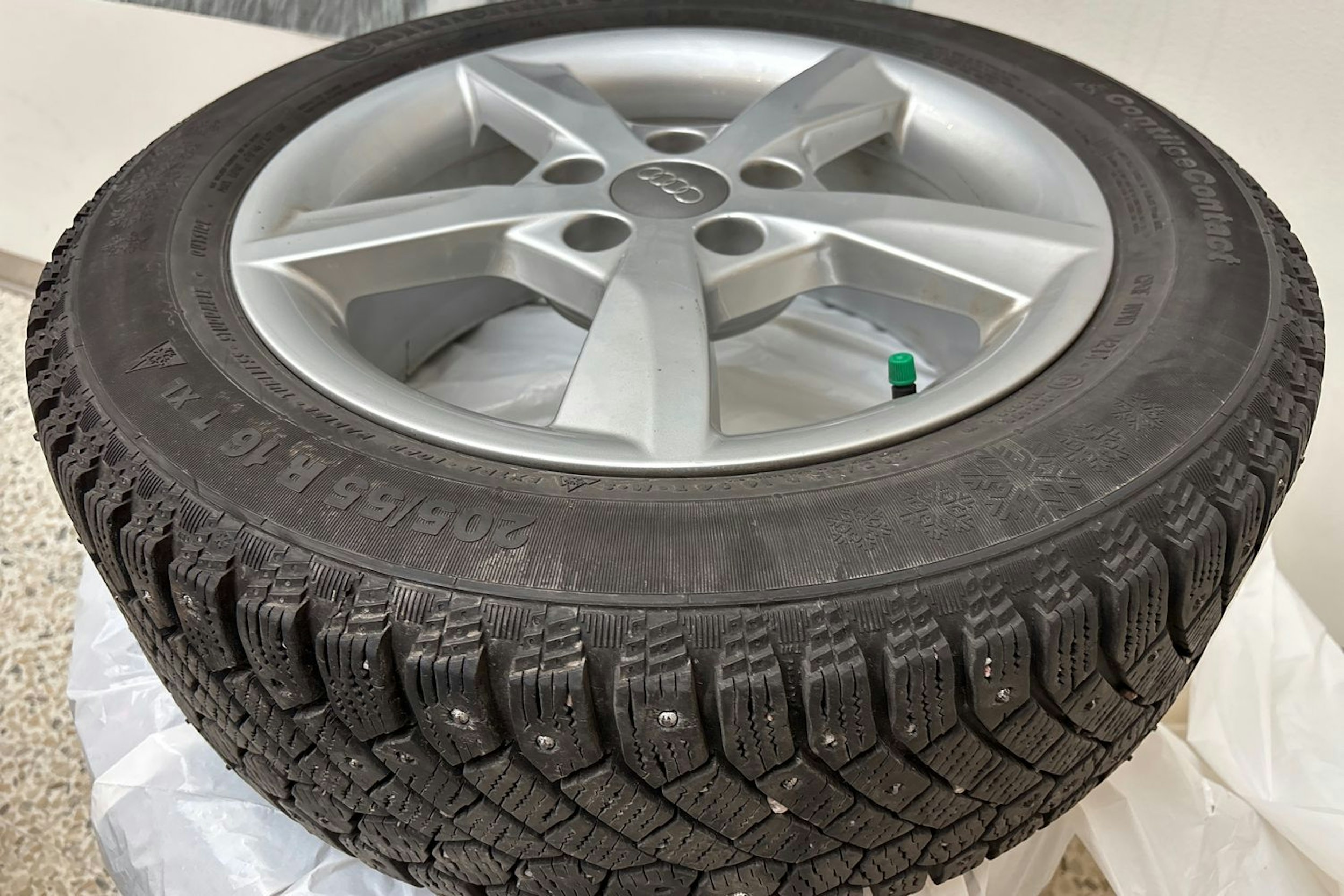 valkoinen Audi A3 2015 kuva 12.