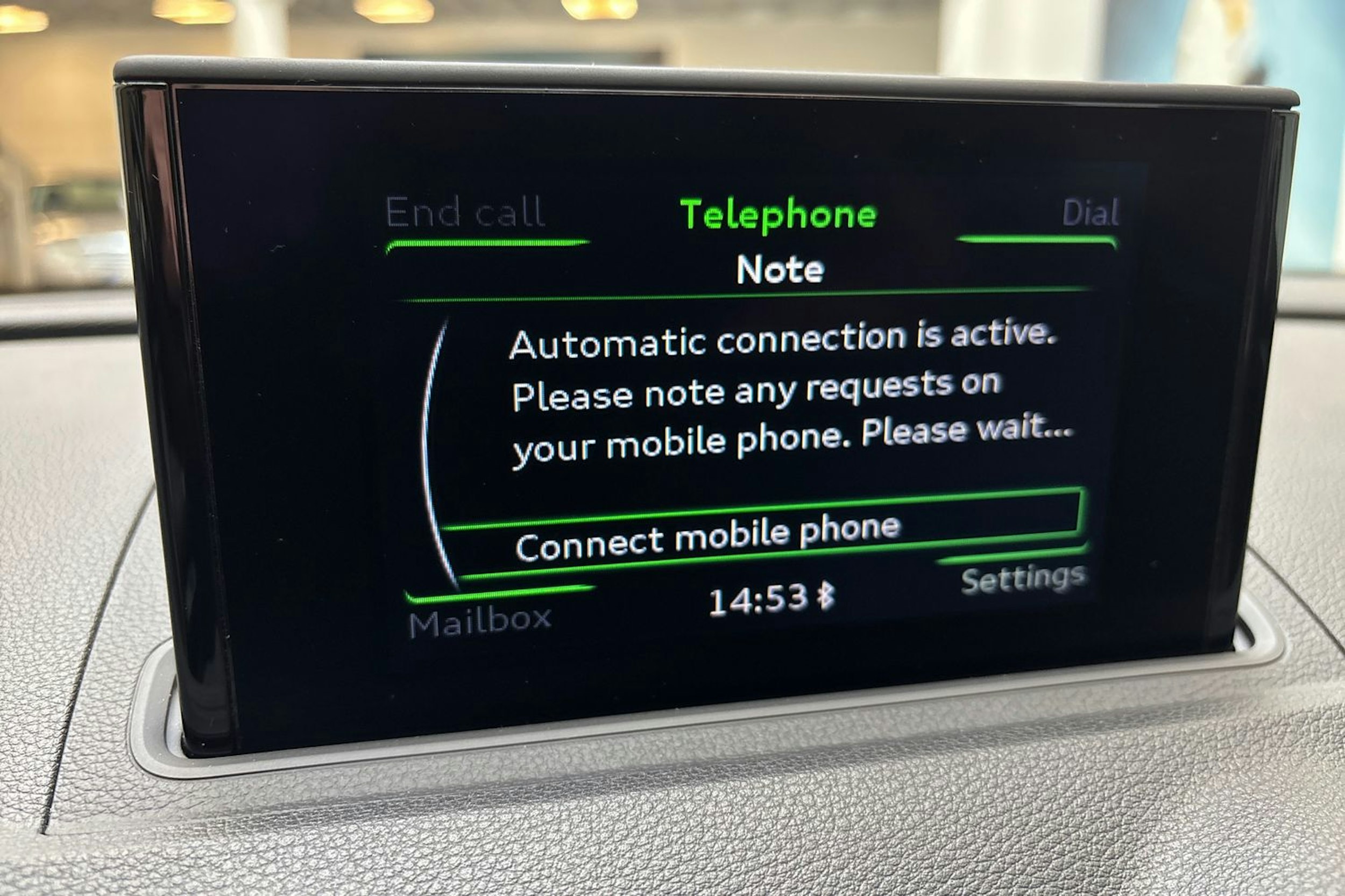 valkoinen Audi A3 2015 kuva 18.