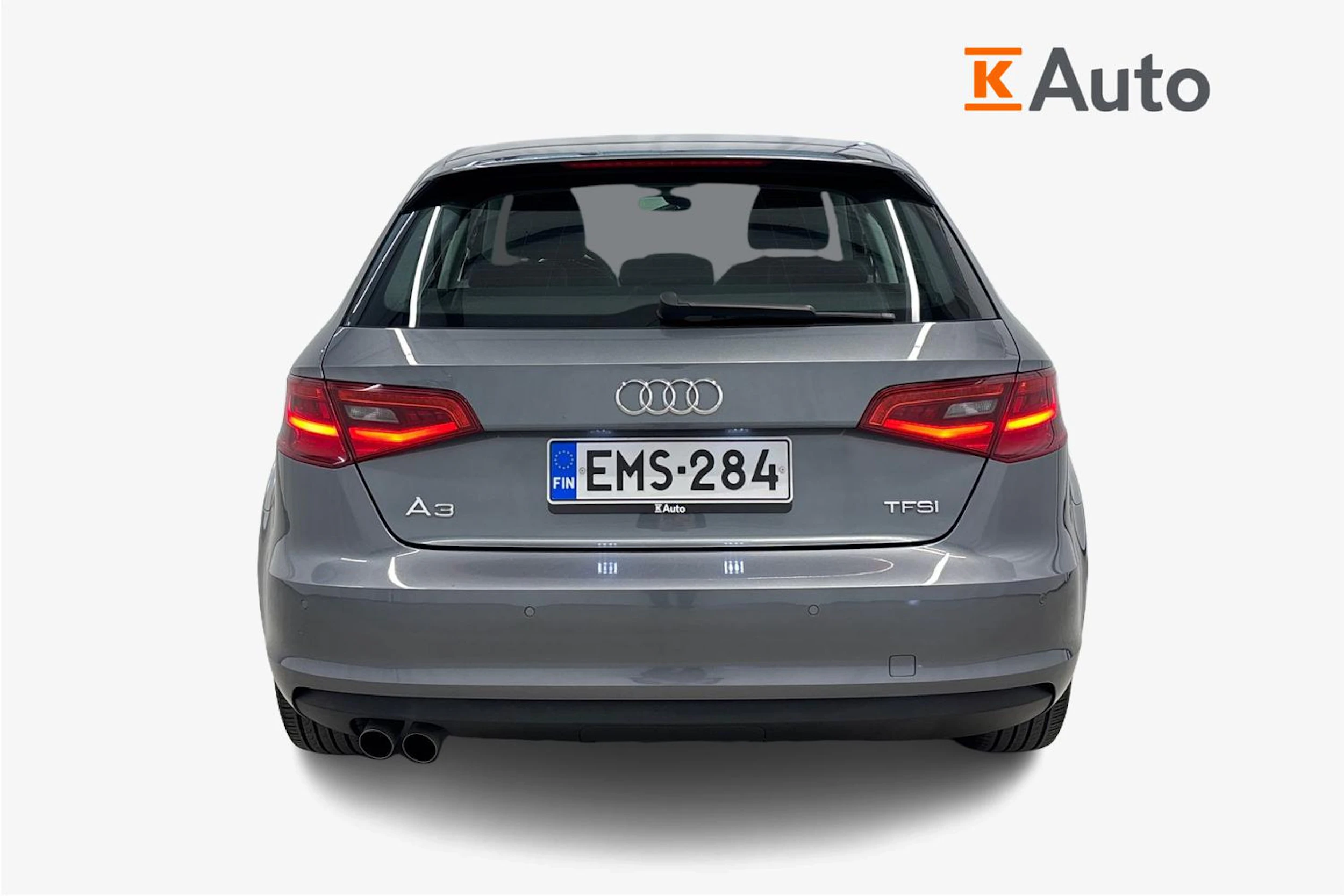 harmaa Audi A3 2015 kuva 3.