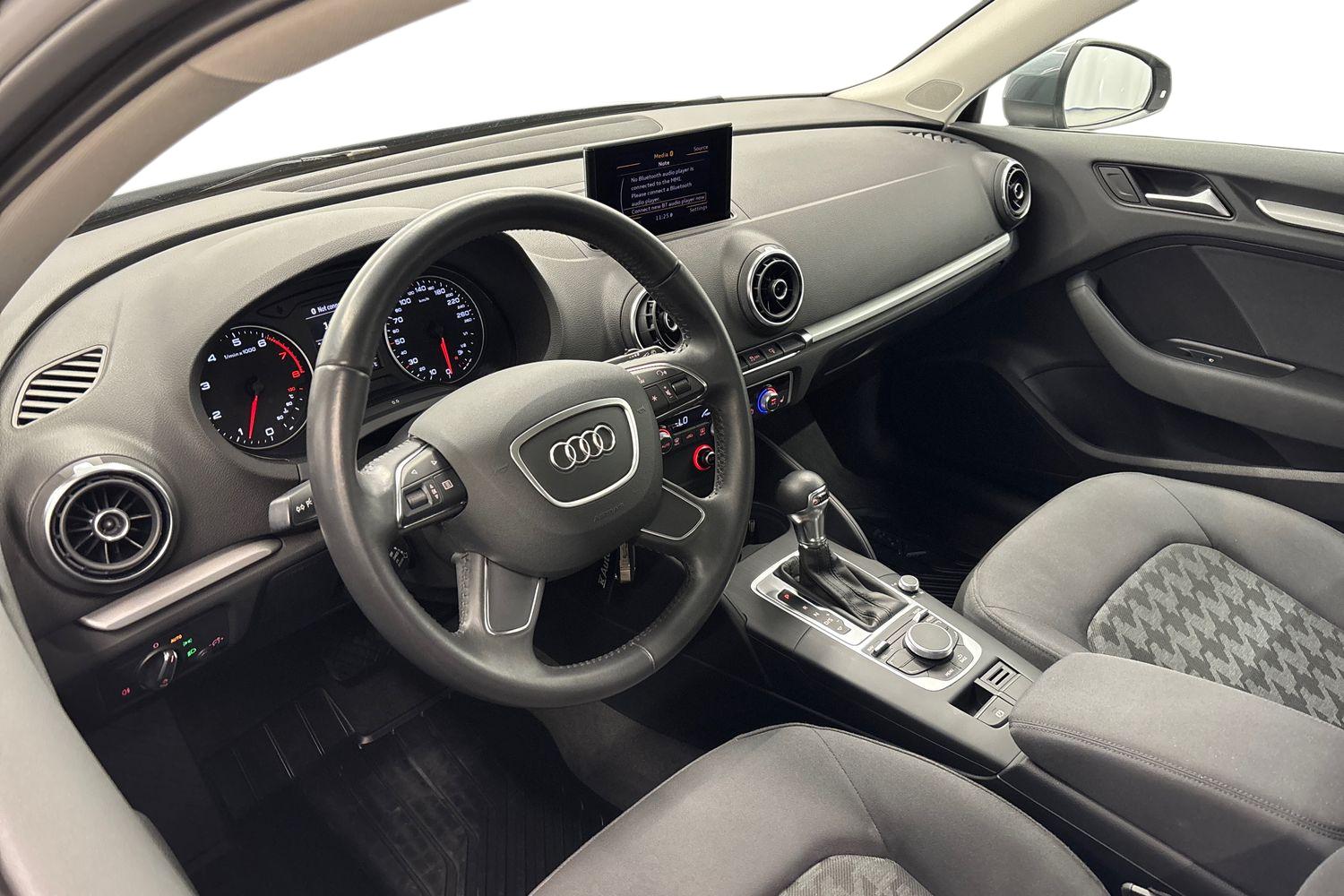 Audi A3 2015, kuva 6/22