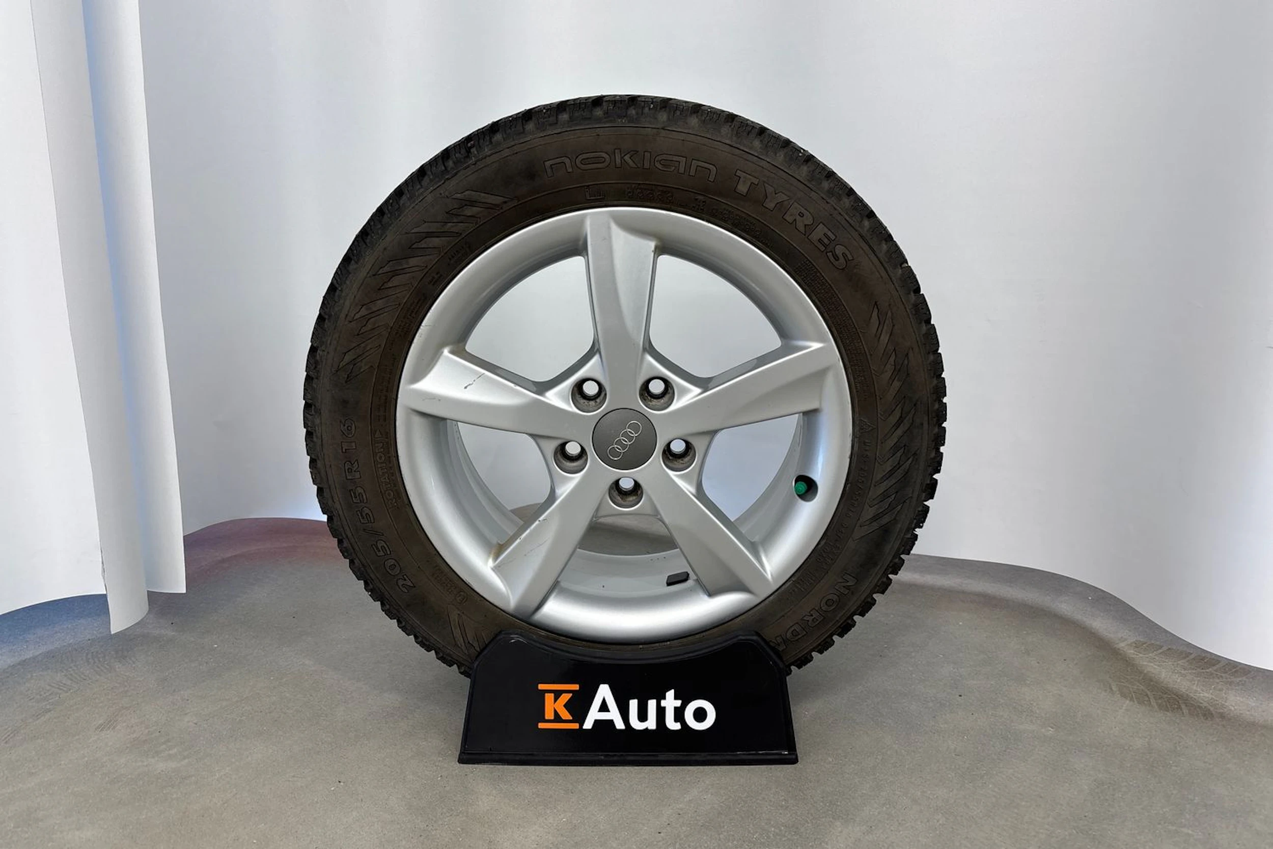 harmaa Audi A3 2015 kuva 10.