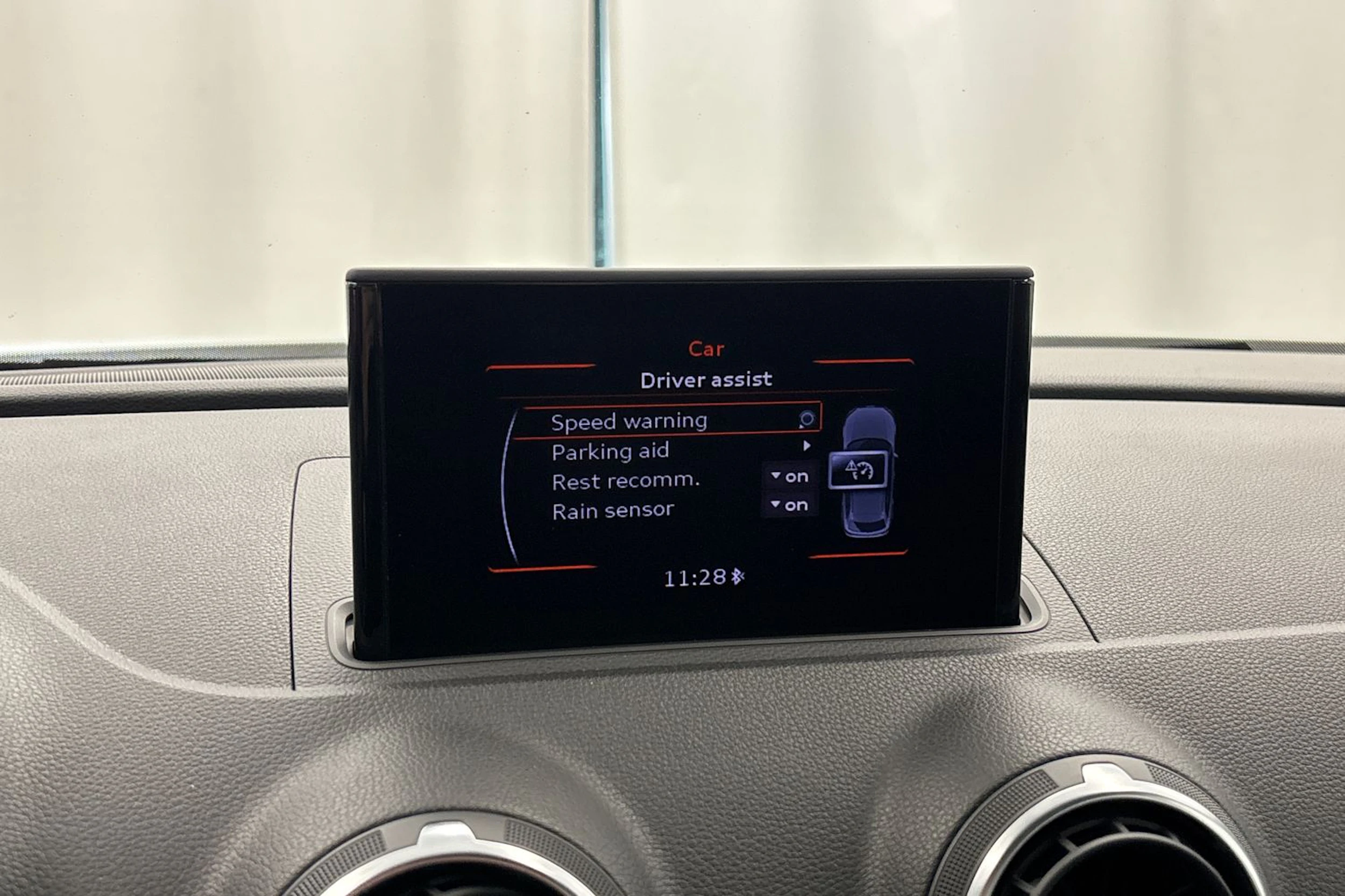 harmaa Audi A3 2015 kuva 18.