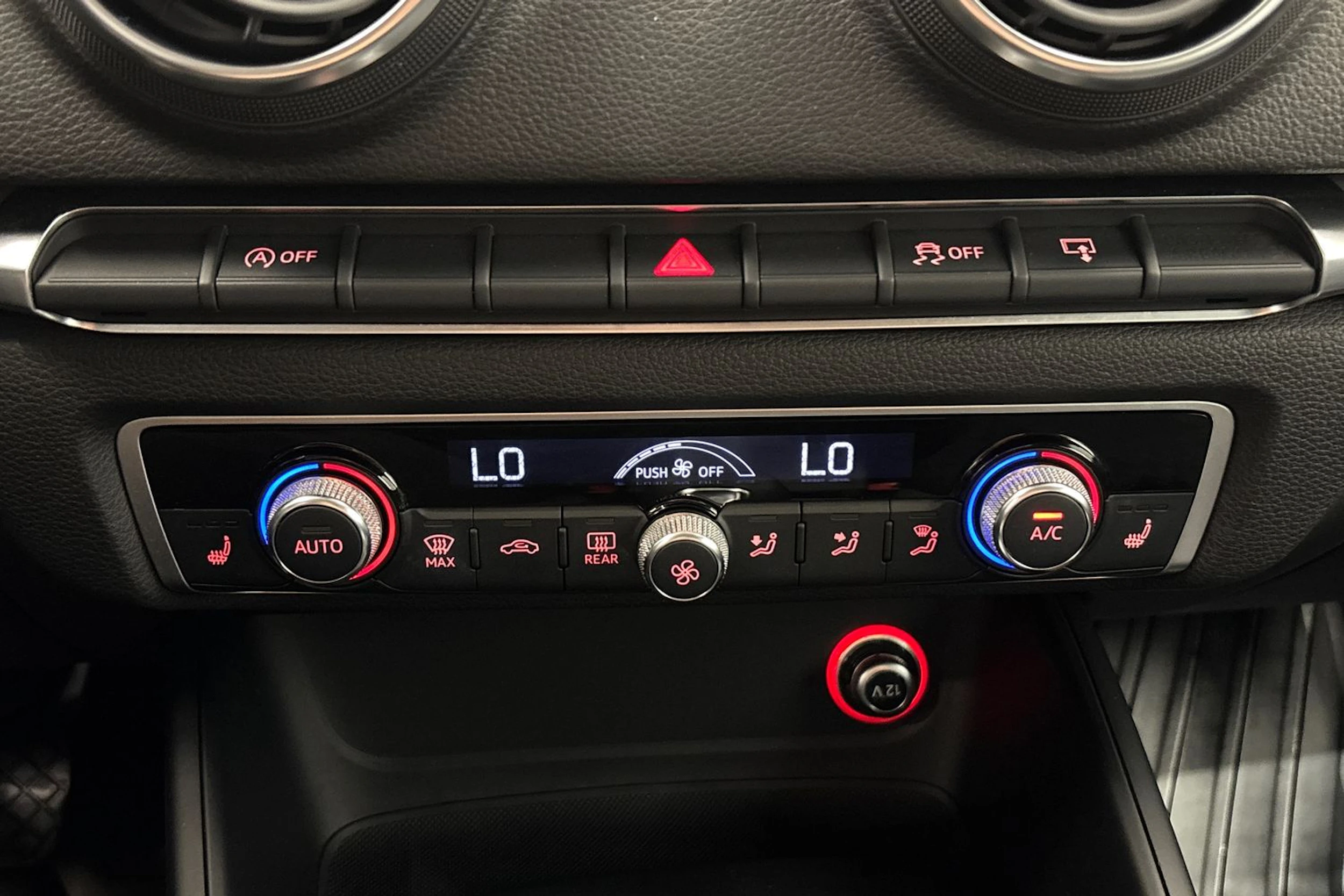 harmaa Audi A3 2015 kuva 19.