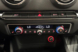 harmaa Audi A3 2015 kuva 19.
