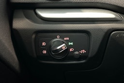punainen Audi A3 2015 kuva 14.