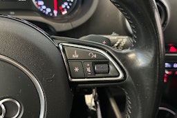 punainen Audi A3 2015 kuva 16.
