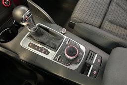 punainen Audi A3 2015 kuva 19.