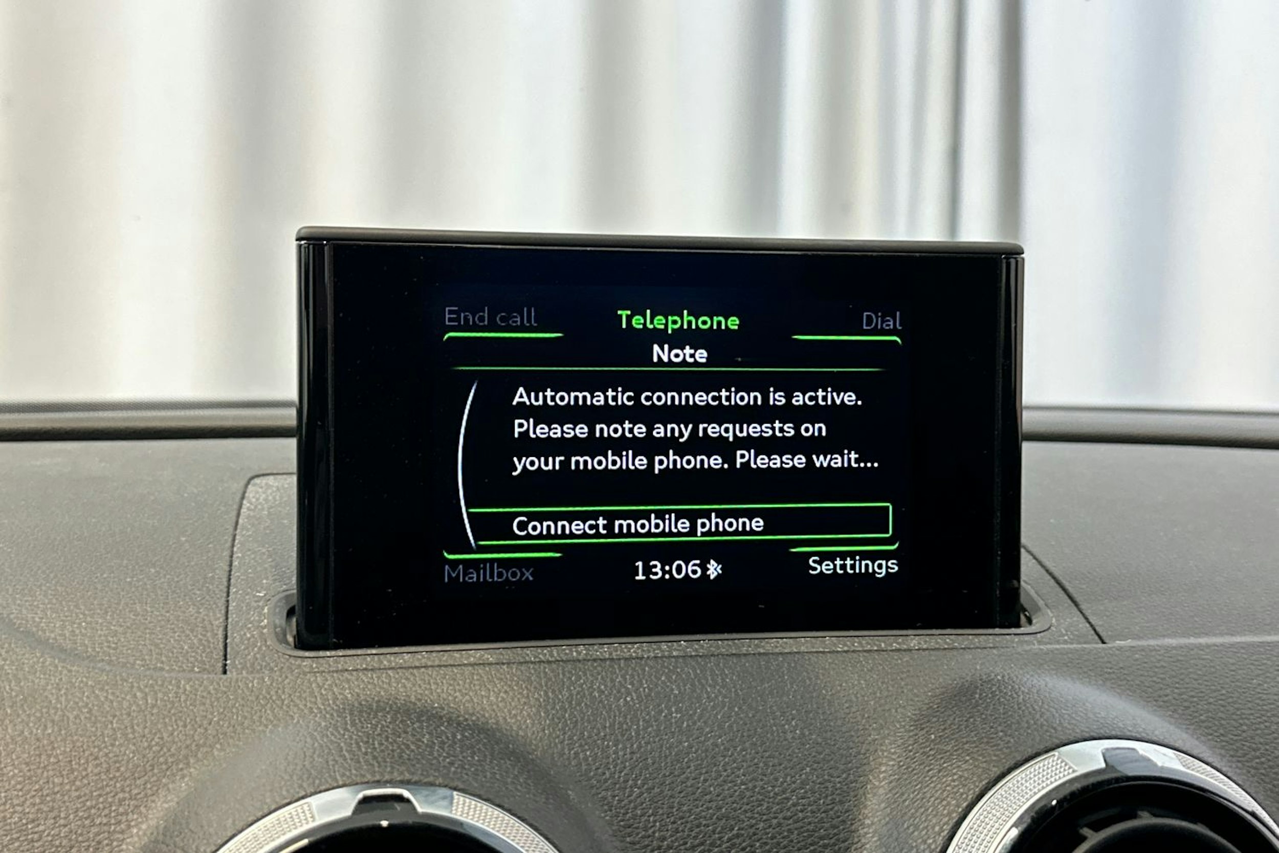 punainen Audi A3 2015 kuva 21.