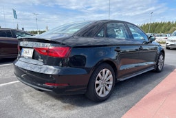 musta Audi A3 2015 kuva 3.