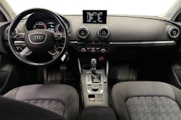 musta Audi A3 2015 kuva 9.