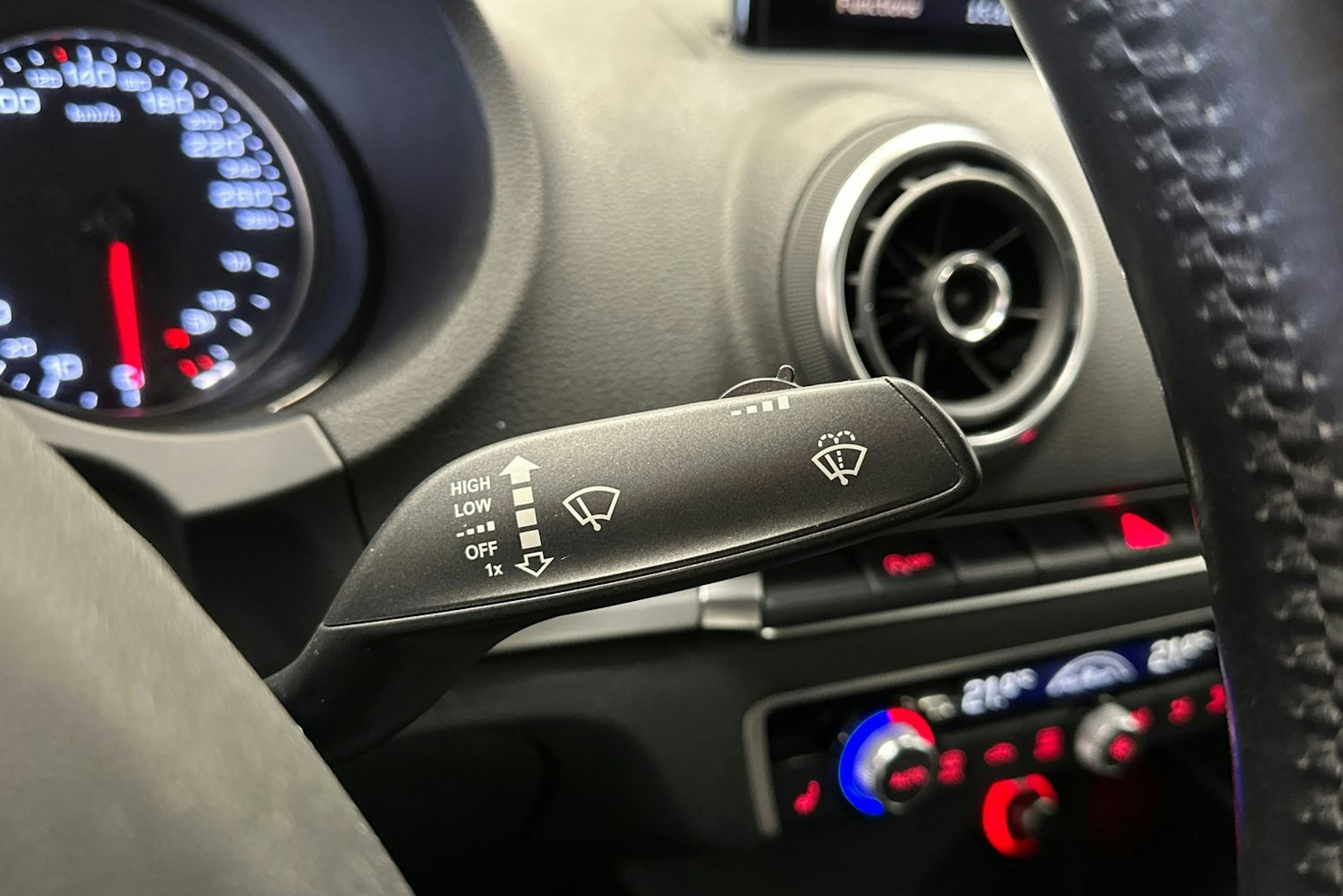 musta Audi A3 2015 kuva 23.