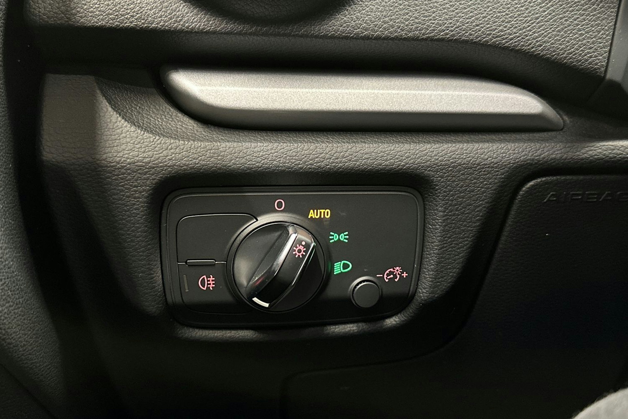 musta Audi A3 2015 kuva 26.