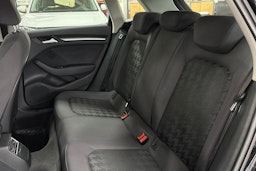 Musta Audi A3 2015 kuva 14.