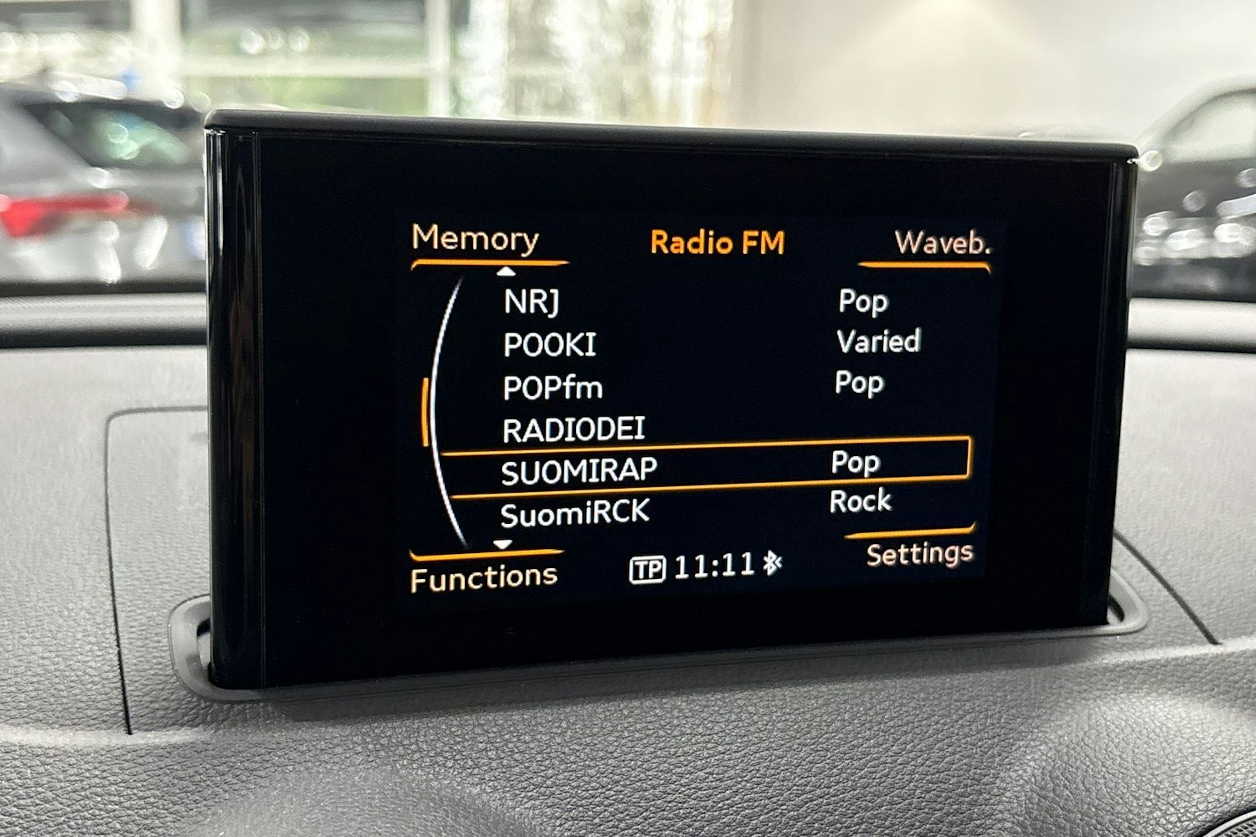 Musta Audi A3 2015 kuva 17.