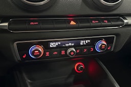 Musta Audi A3 2015 kuva 22.