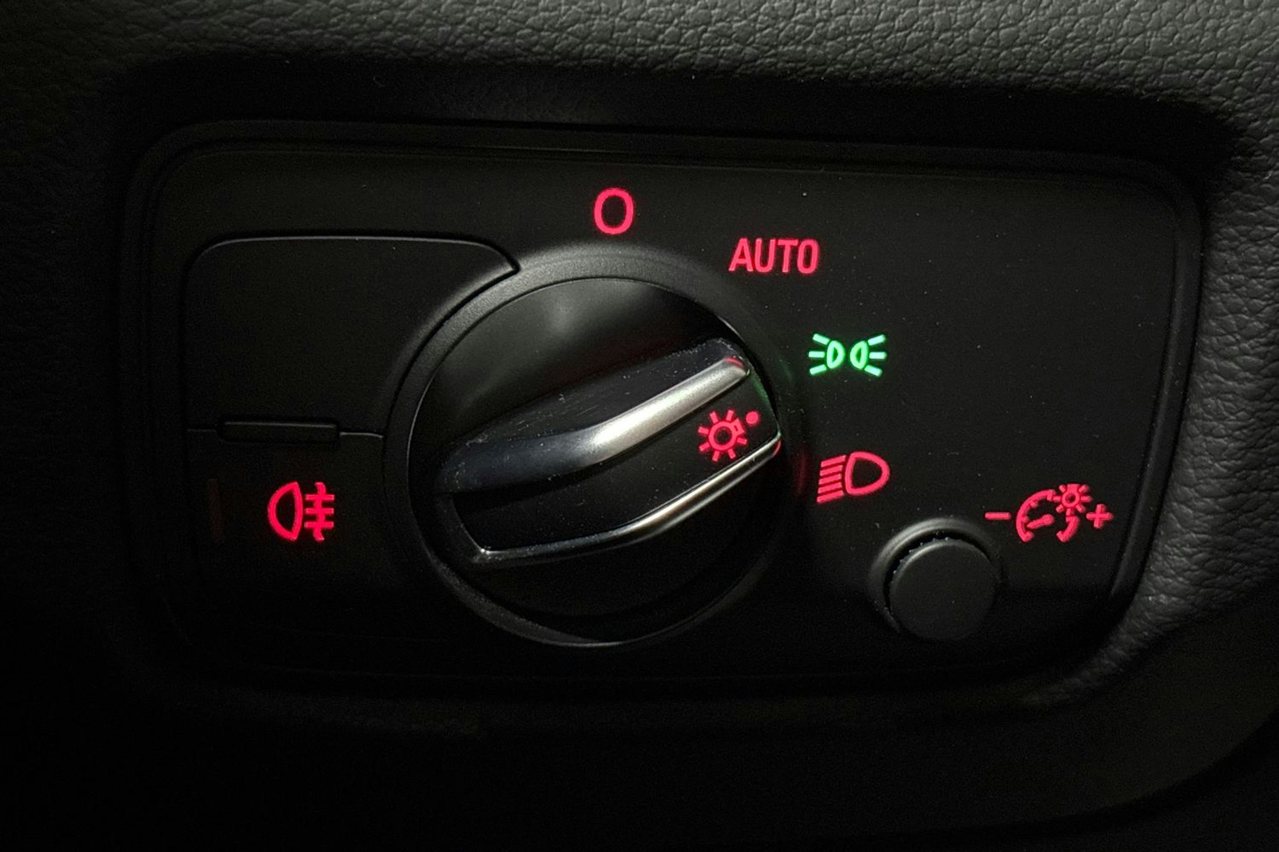 Musta Audi A3 2015 kuva 25.