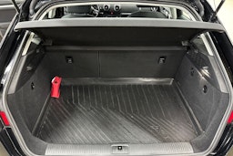 Musta Audi A3 2015 kuva 27.